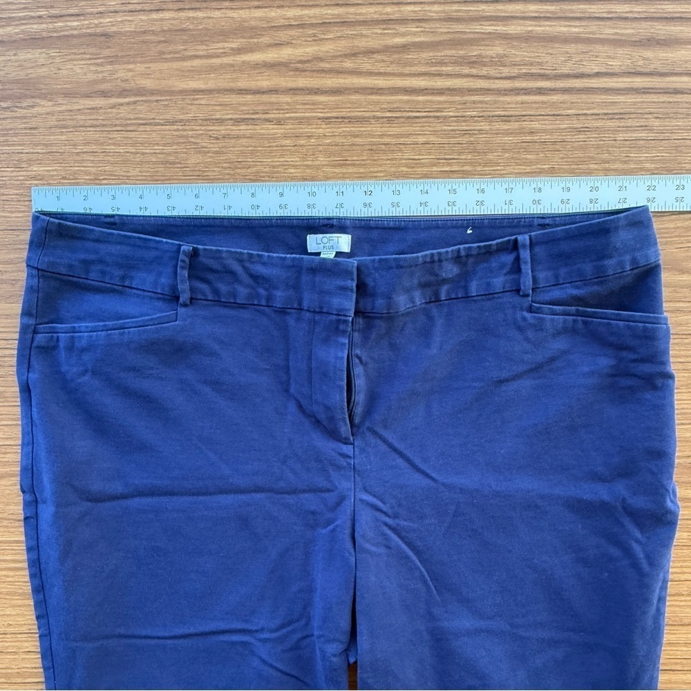 LOFT Plus Marisa Riviera Crop Pants Navy Women’s Size 20 - Picture 5 of 9